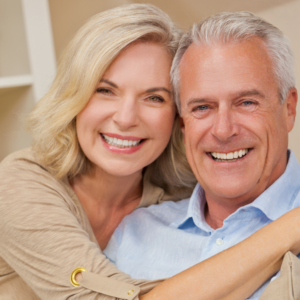 λίφτινγκ προσώπου couple smiling