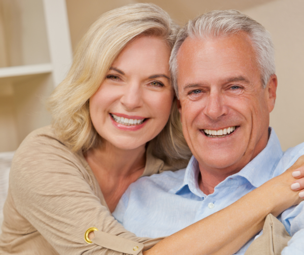 λίφτινγκ προσώπου couple smiling